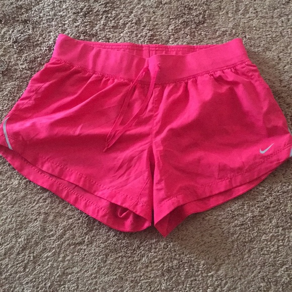 Dri-fit Nike shorts - Picture 1 of 3